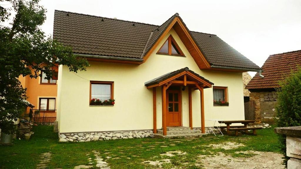 Chalupa Baran Bešeňová Rum bild